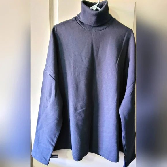 ASOS Sweatshirt - Picture 3 of 5